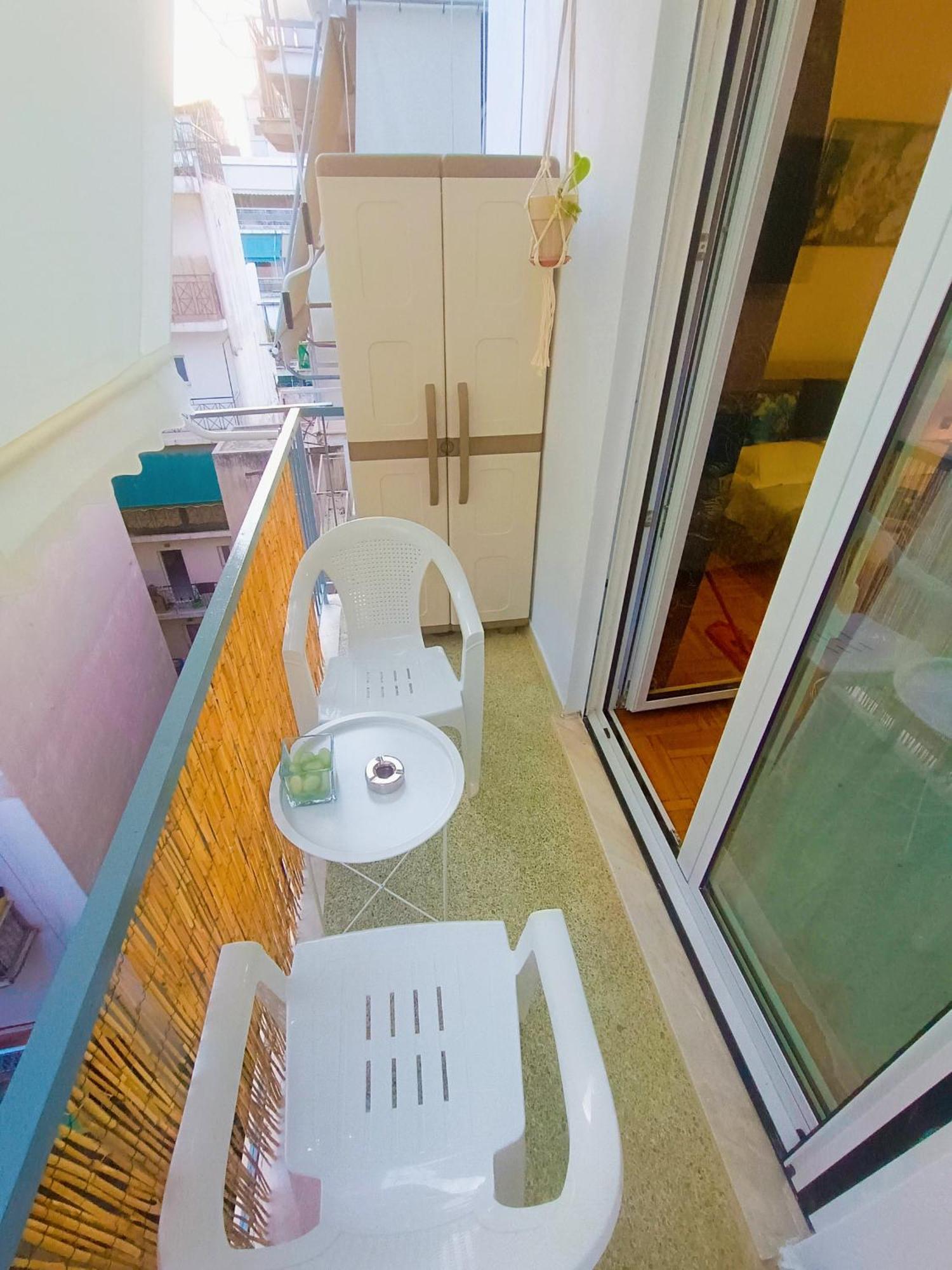 Cozy Apartment In Ateny Zewnętrze zdjęcie
